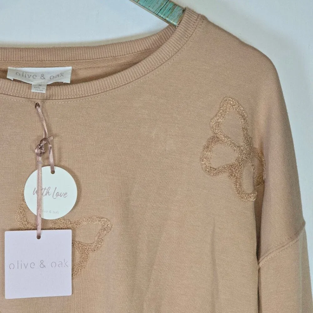 Olive & Oak Nude Pinky Beige Rose Butterfly Embroidered Crop Sweatshirt M, NWT - Picture 2 of 7